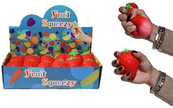 Squeeze fresa 9cm 87 Gram in display (12)